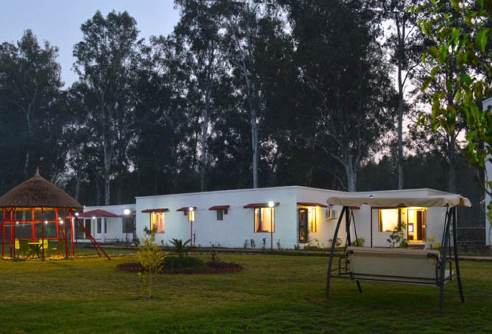 holiday forest resort in jim corbett