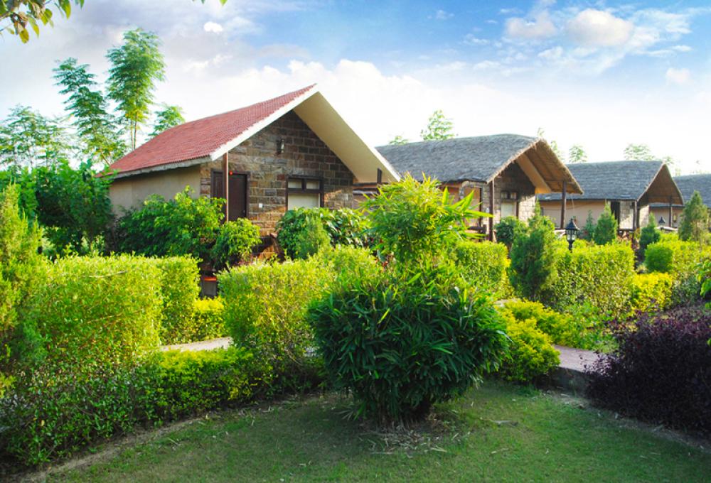 Ac Hut Corbett View Resort