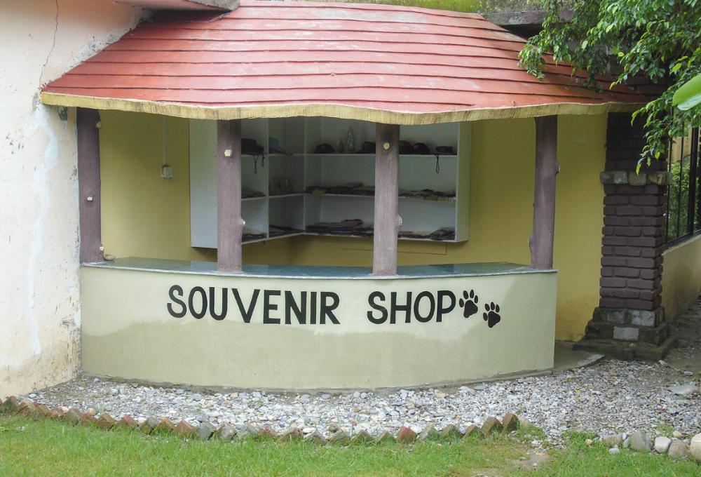 Souvenir Shop machaan resort 