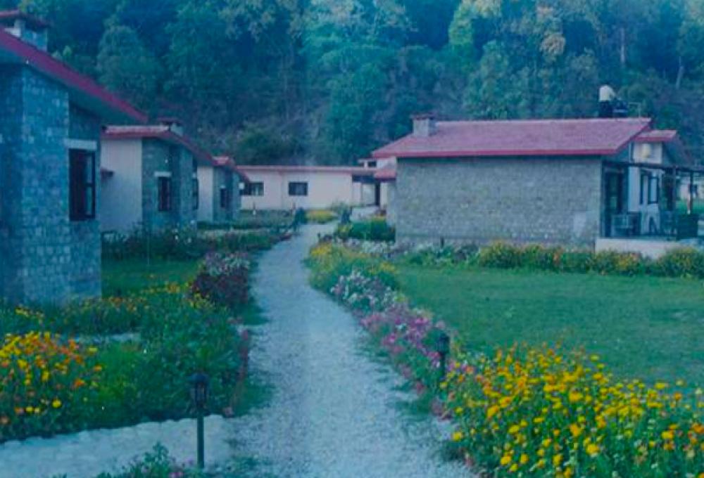 Corbett Roop Resort