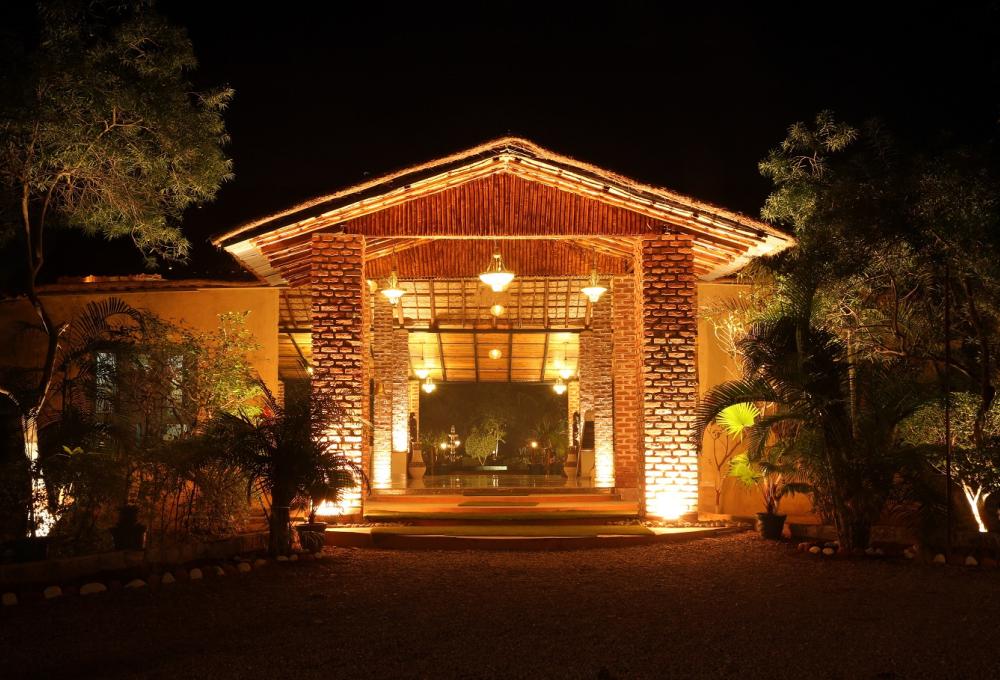 Acorn Hotels And Resort Corbett