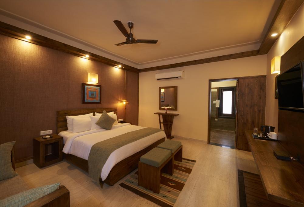 Acorn Hotels in Ramnagar