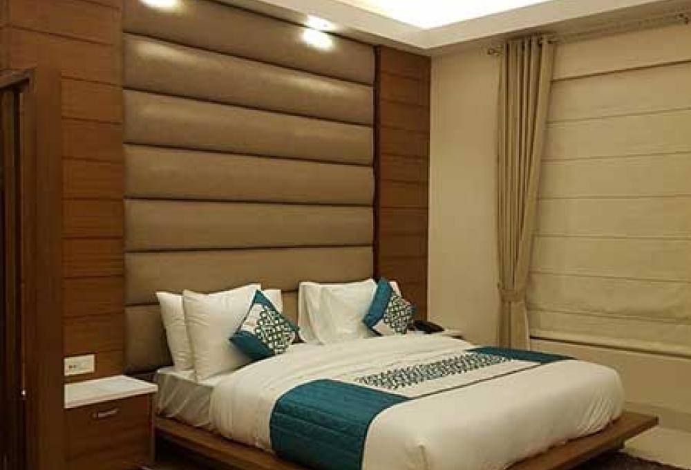 Private Kitchenette Room Maulik Mansion Resort