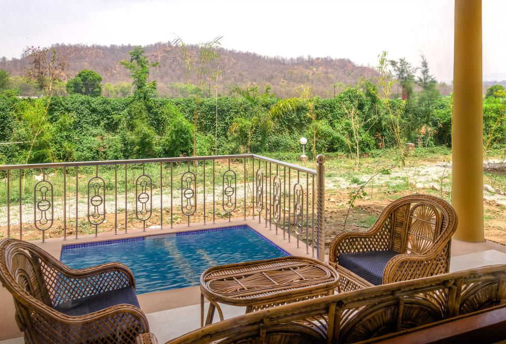 Aura resort In Corbett