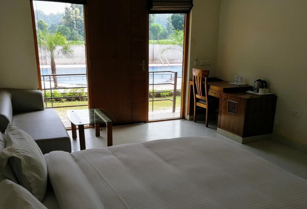 Pool View With Bath Tub Panaroma Resort