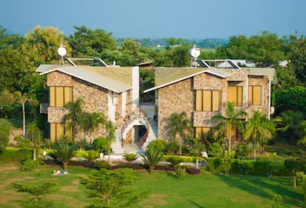 The Roar Resort Corbett
