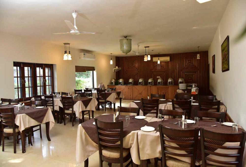 Restaurent Jungle Leela Resort