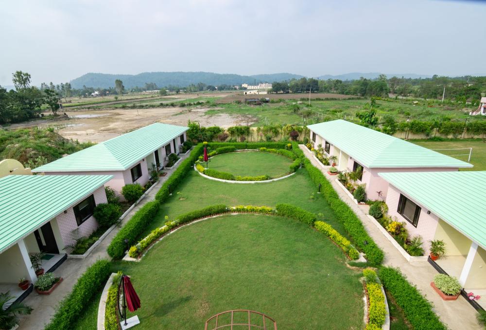 Garden View D Hotel And Resort 