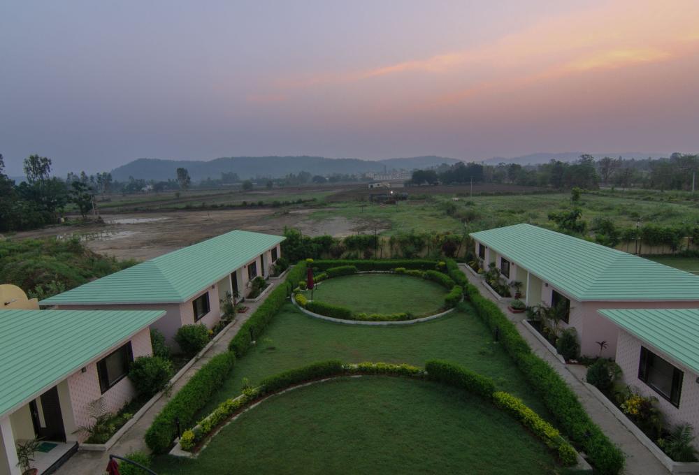 Garden View D Hotel And Resort 