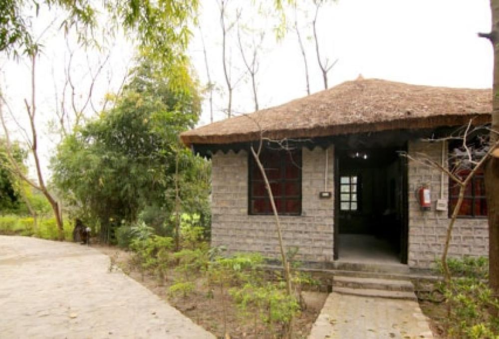 Rock Cottage Ashokas Tiger Trail Resort