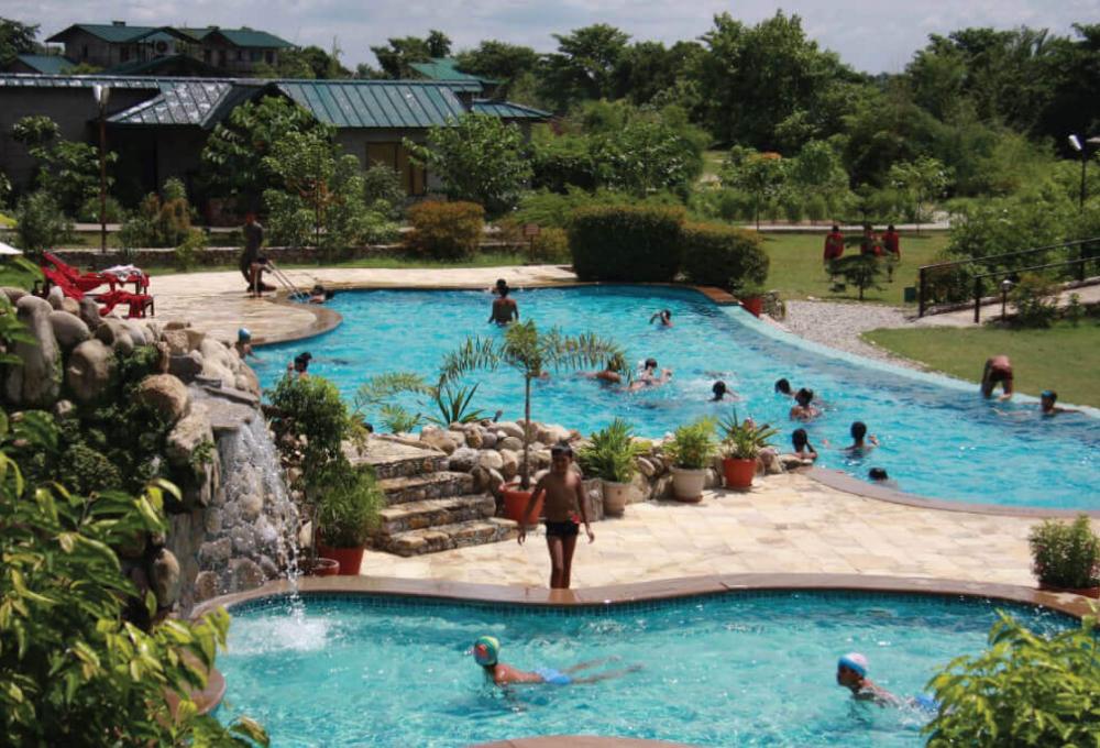 Swiming Pool Aahana Resort