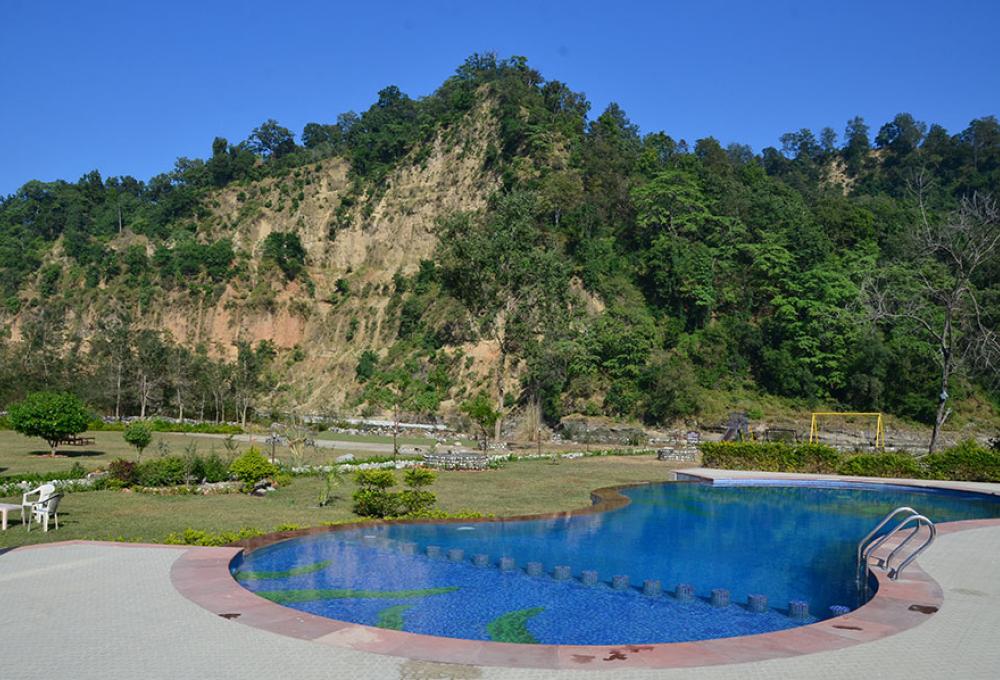 Swiming Pool Pratiksha River Retreat in Dhikuli