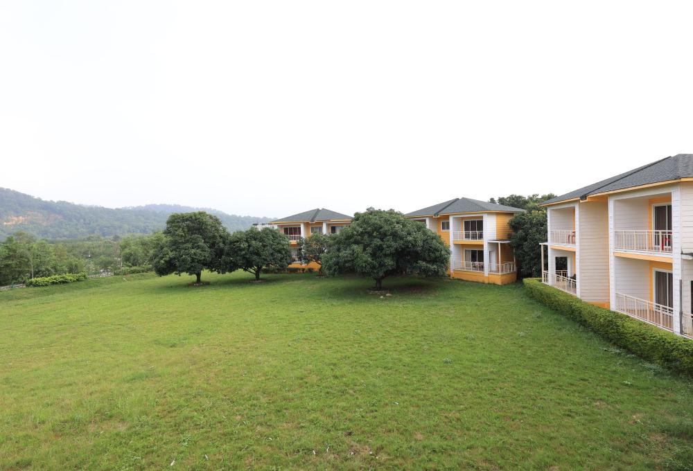 Corbett Limewood Riverside Resort 