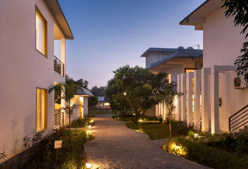 The white oak resort Corbett
