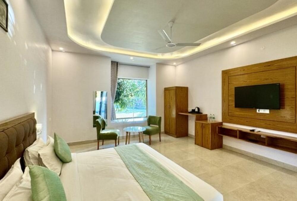 The white oak resort in Corbett