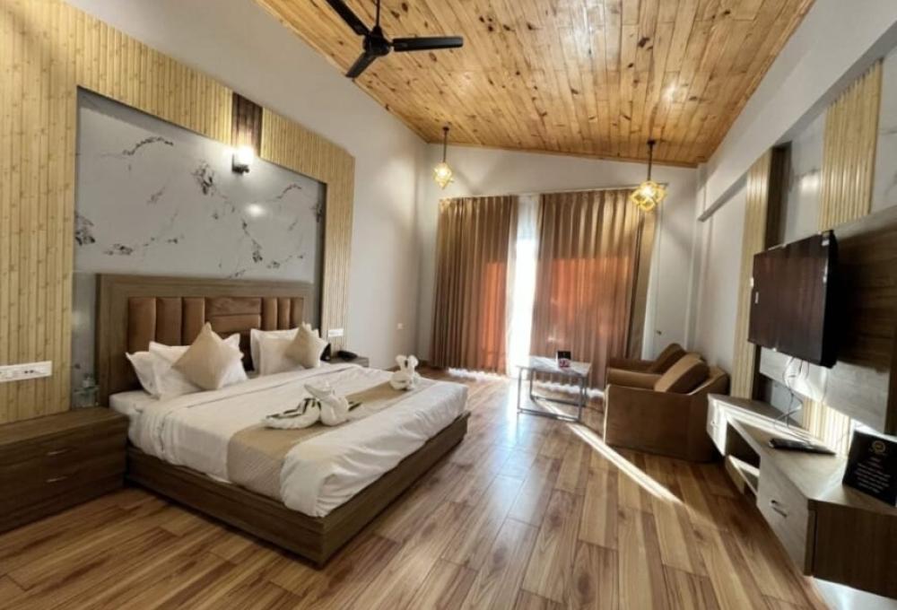 Wonderwood Corbett Resort