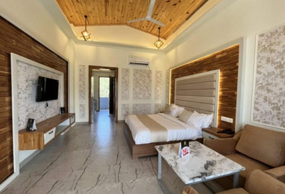 Wonderwood Corbett Resort