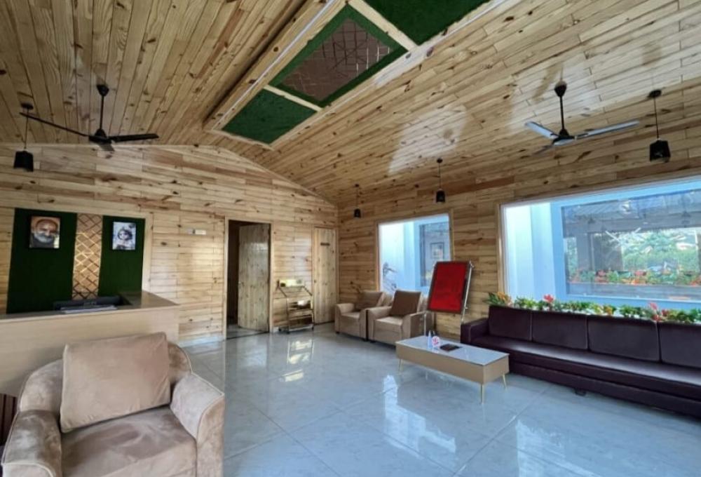 Wonderwood Corbett Resort