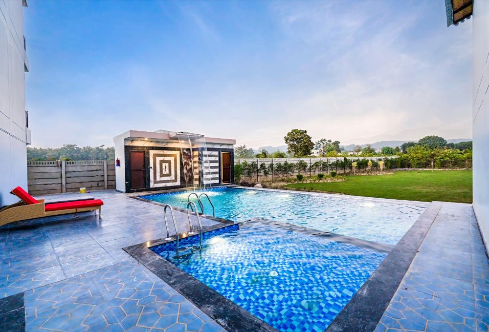 The Lavish Loft Resort in jim Corbett