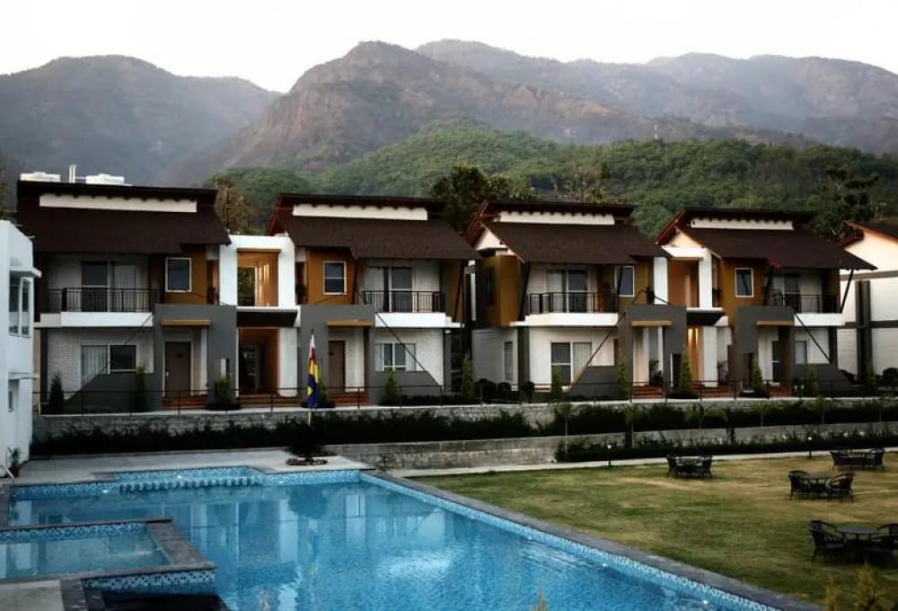 Evara Spa & Resort 