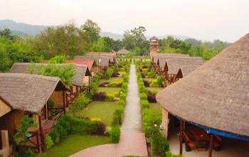 1 Night Package with Safari