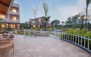 The Corbett Sapphire Resort & Spa – New Year Package