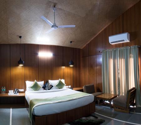 Luxury Room Hill Facing
