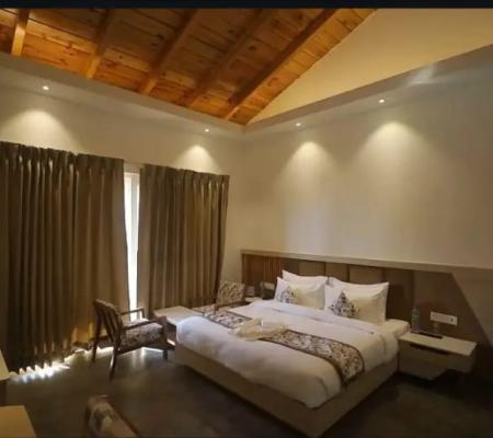 Super Deluxe Room Hill View