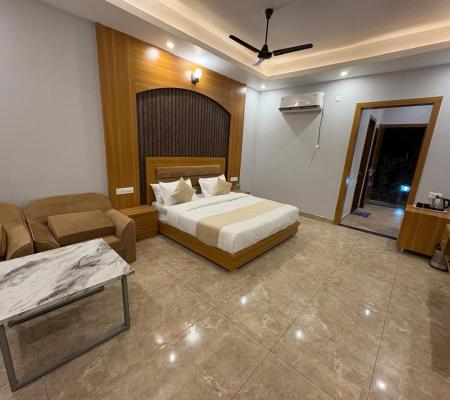 Royal Room With Jacuzzi