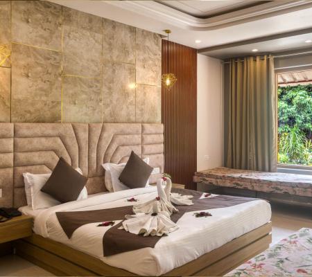 Luxury Room with Jacuzzi