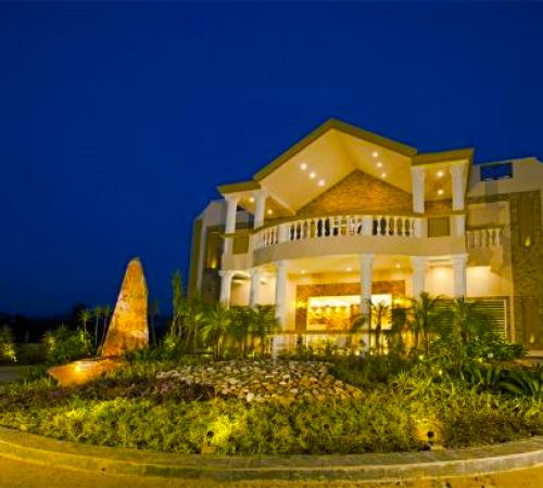 De Coracao Resort By First Halt Corbett 