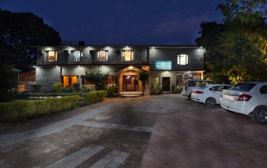 Corbett Aroma Havens Resort