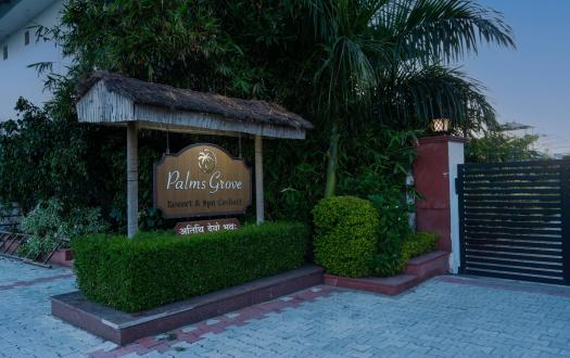 Palms Grove Resort & Spa Corbett
